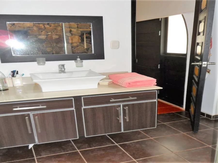 Casa quinta en venta en Villavicencio – Condominio El Laguito baño