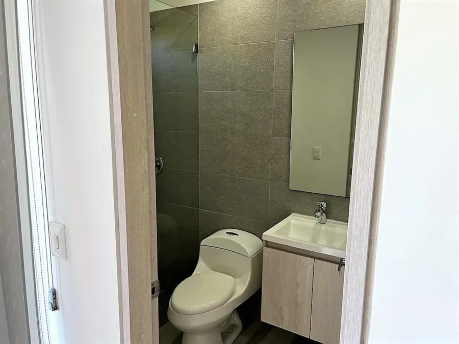 Casa campestre en venta en Palma Real, vía Villavicencio–Restrepo baño segunda habitación