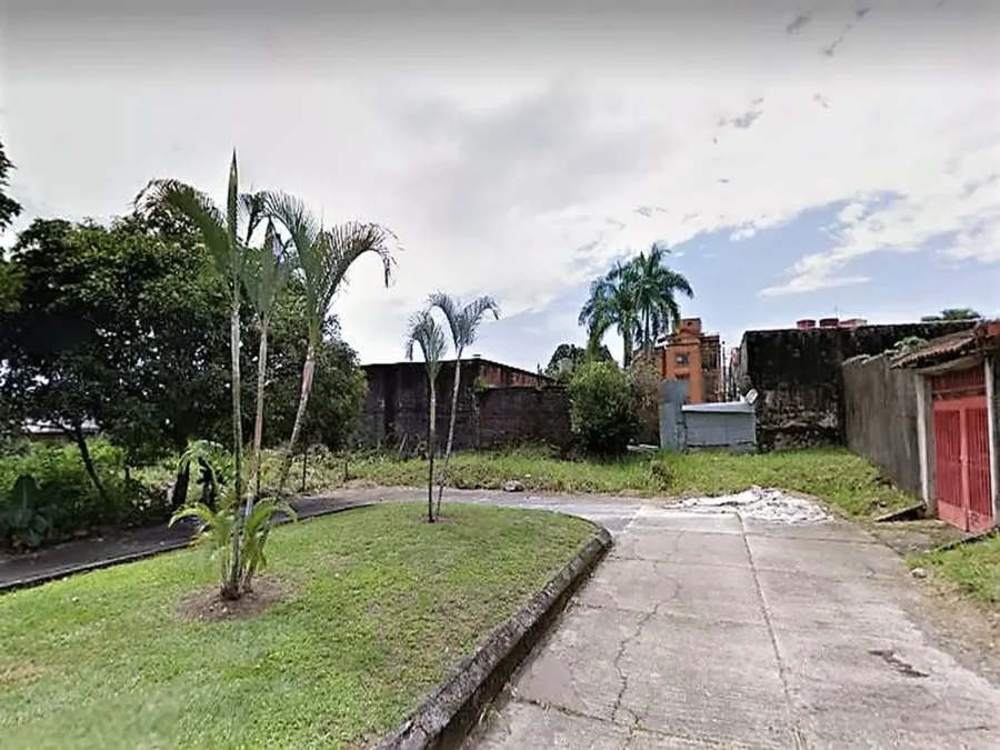 Lote de dos frentes en venta en Caudal Oriental, Villavicencio, frente dos, calle cerrada