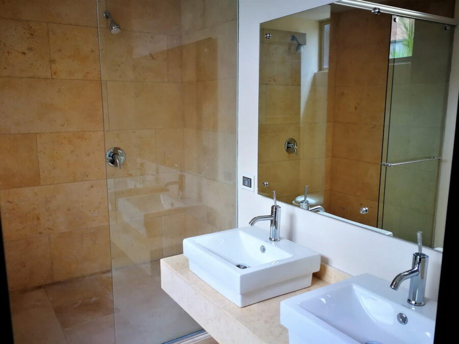 Casa Horizonte Reservado baño