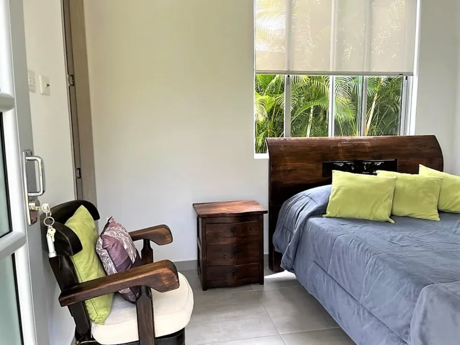 Casa campestre en venta en Palma Real, vía Villavicencio–Restrepo habitación de huéspedes